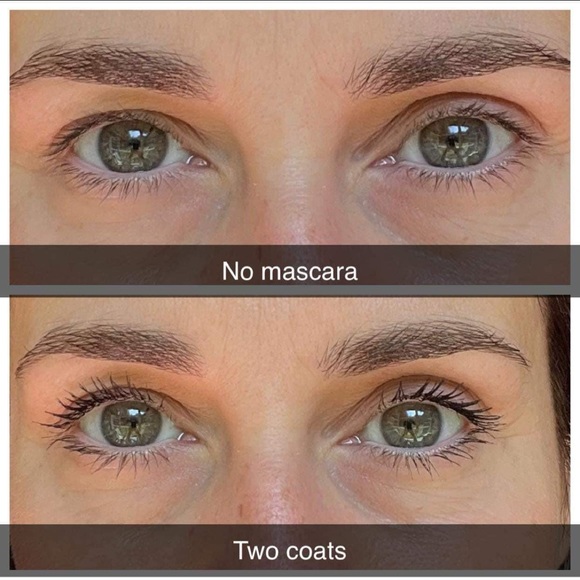 Mascara - Picture 5 of 5
